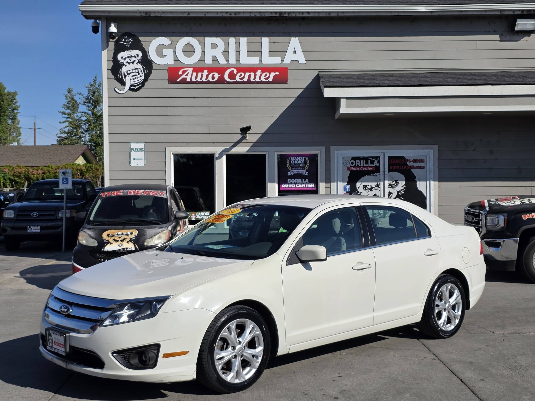 Used 2012 Ford Fusion SE FWD image 3