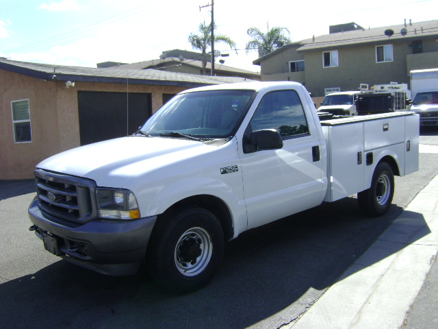 Used 2004 Ford F250 2WD Regular Cab Super Duty image 4