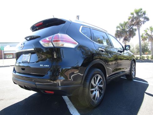 Used 2015 Nissan Rogue SL image 5