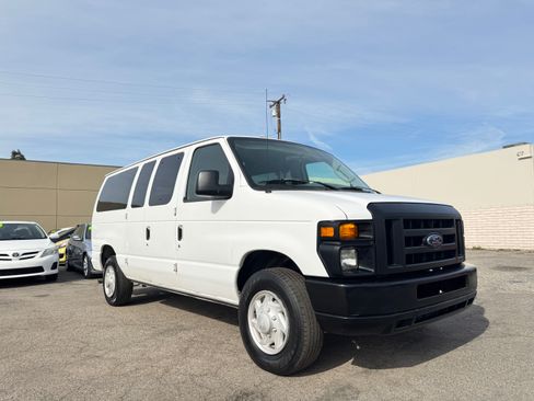 Used 2008 Ford E-150 and Econoline 150 XL image 10