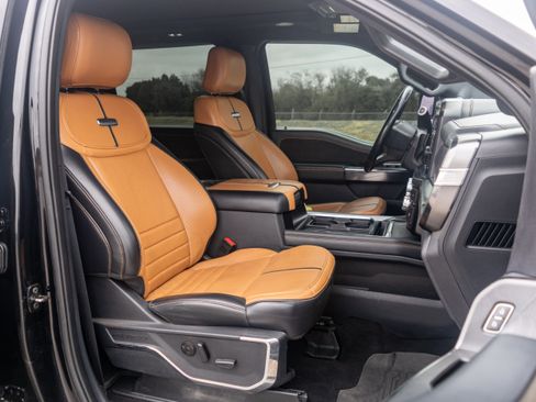 Used 2024 Ford F250 image 24