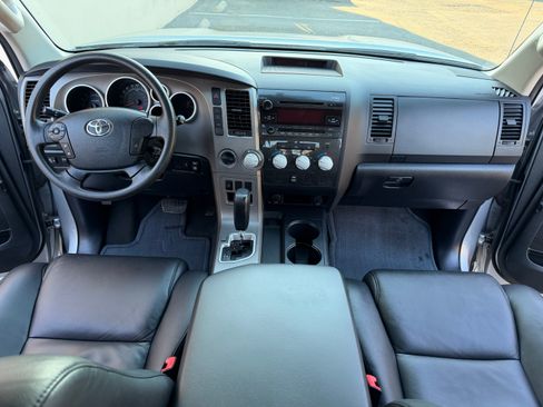 Used 2011 Toyota Tundra 4x4 Double Cab image 31