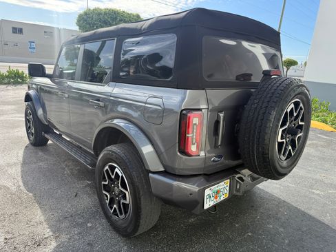 Used 2023 Ford Bronco 4-Door Outer Banks AWD/4WD image 6