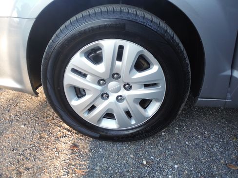 Used 2018 Dodge Grand Caravan SE image 20