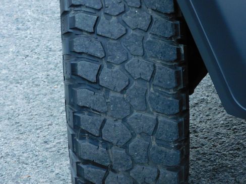 Used 2022 Jeep Wrangler Willys image 13