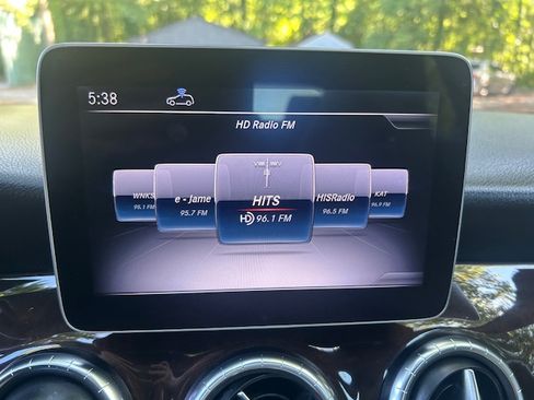 Used 2019 Mercedes-Benz CLA 250 UNAVAIL image 14