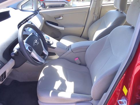 Used 2010 Toyota Prius One image 7