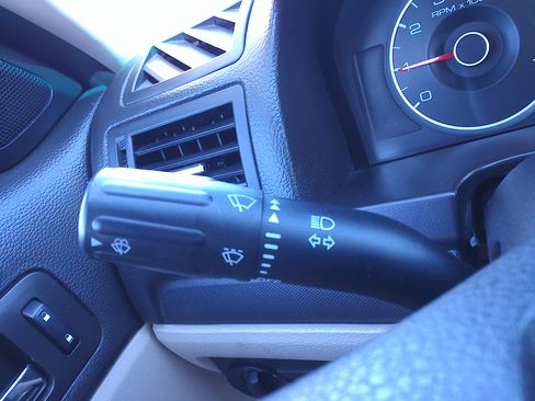 Used 2008 Ford Fusion SE image 28