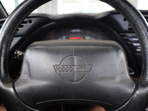 Used 1995 Chevrolet Corvette Convertible image 15