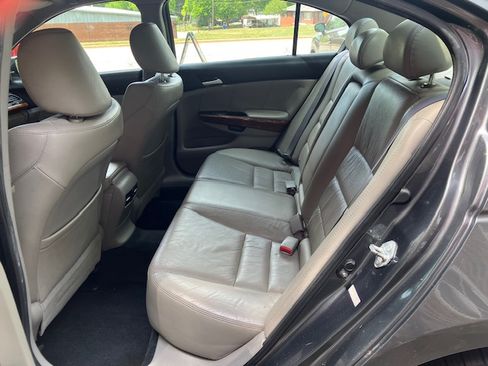Used 2011 Honda Accord EX-L V6 Sedan image 8