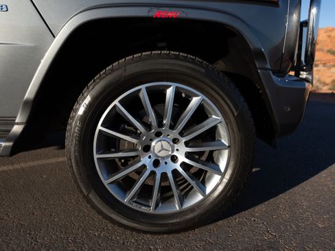 Used 2020 Mercedes-Benz G 550 image 6