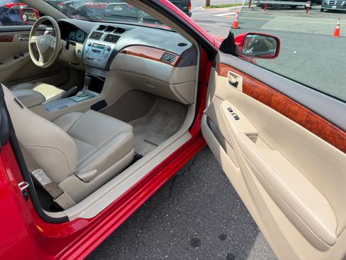 Used 2006 Toyota Solara SLE image 19