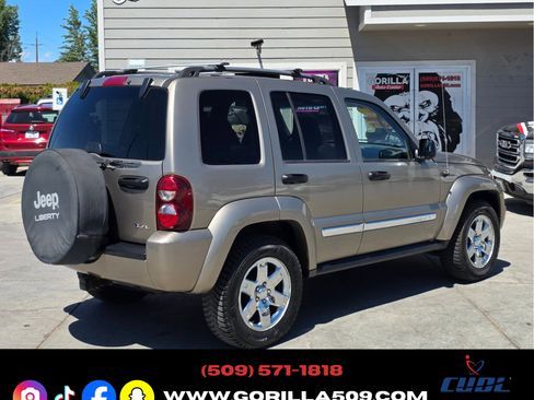 Used 2007 Jeep Liberty 4WD Sport image 7