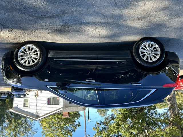 Used 2018 Cadillac XT5 FWD image 6