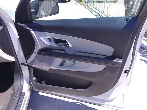 Used 2014 Chevrolet Equinox 2WD LS image 11