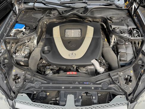 Used 2010 Mercedes-Benz CLS 550 image 20