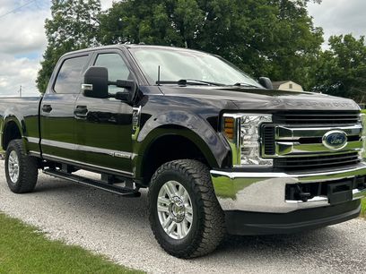 Used 2018 Ford F250 4x4 Crew Cab Super Duty
