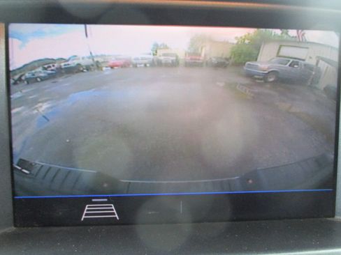 Used 2022 Chevrolet Colorado LT image 44