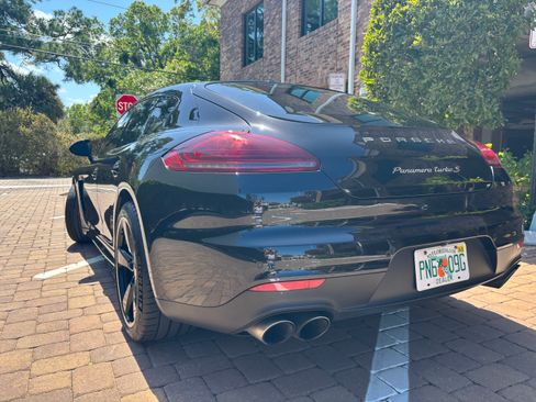 Used 2014 Porsche Panamera Turbo S AWD/4WD image 4