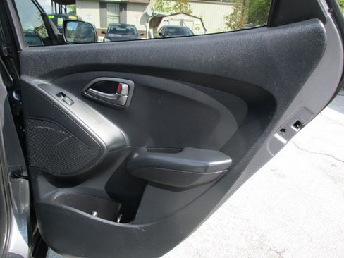 Used 2014 Hyundai Tucson GLS image 20