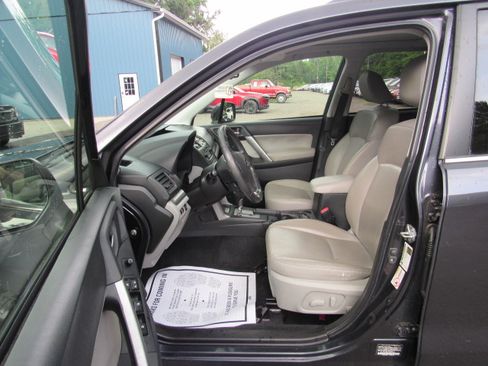 Used 2014 Subaru Forester 2.5i Limited AWD/4WD image 15