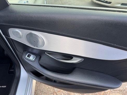 Used 2016 Mercedes-Benz C 300 Sport image 11