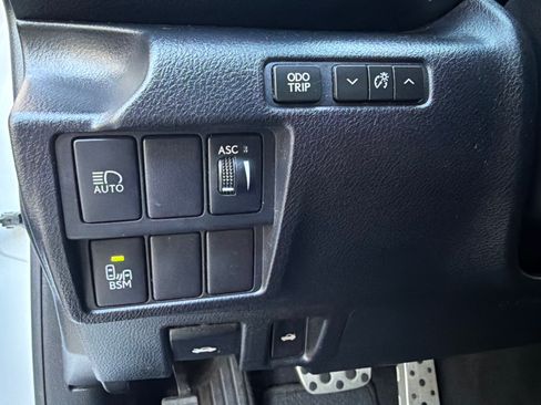 Used 2017 Lexus IS 200t F Sport image 23