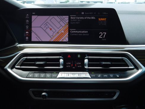 Used 2019 BMW X5 xDrive40i AWD/4WD image 16