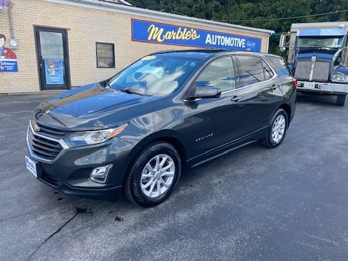 Used 2020 Chevrolet Equinox FWD LT w/ 1LT image 2