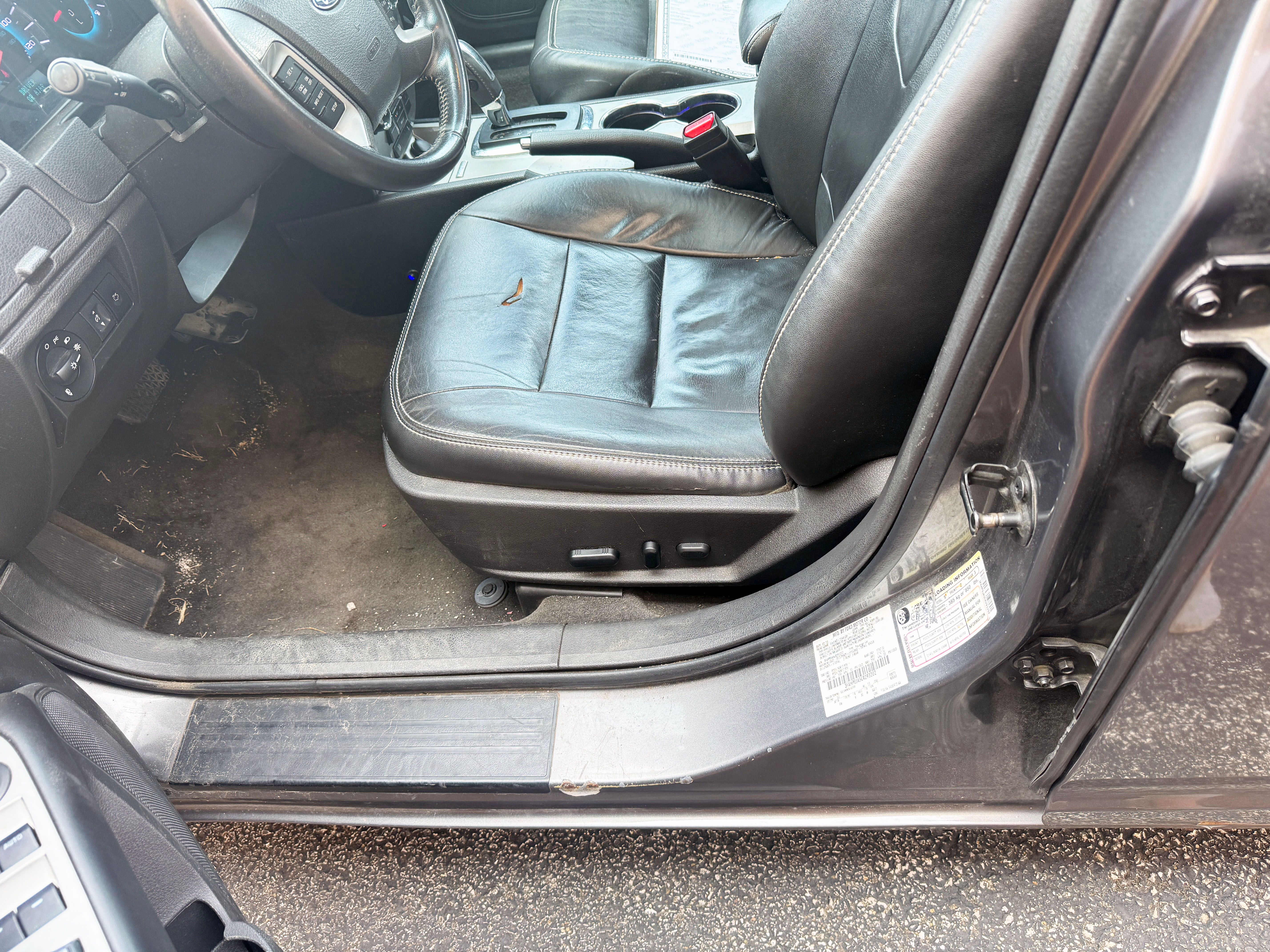 Used 2012 Ford Fusion SEL FWD image 6