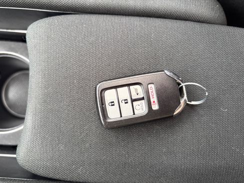 Used 2019 Honda Civic EX image 24