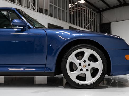 Used 1998 Porsche 911 Carrera S image 16
