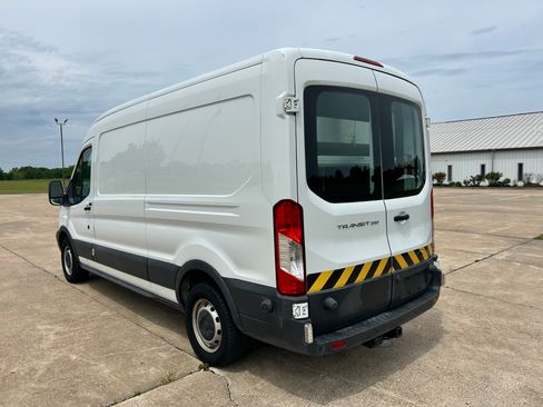 Used 2017 Ford Transit 250 148 High Roof RWD image 7