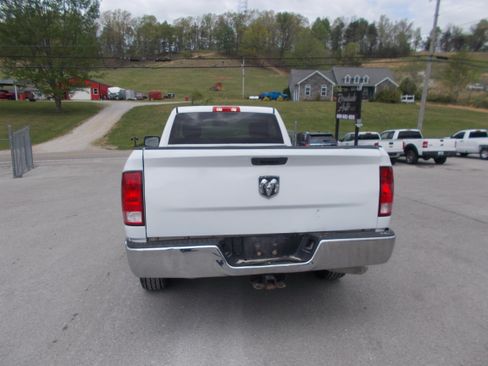 Used 2020 RAM 1500 Classic Tradesman image 3