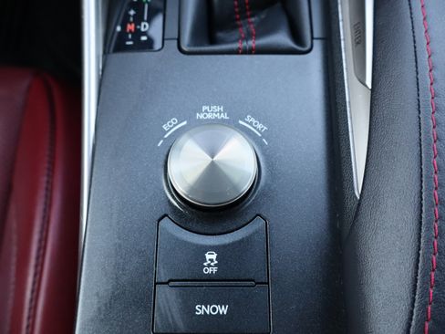 Used 2017 Lexus IS 300 F Sport image 20