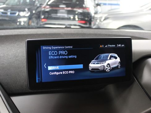 Used 2018 BMW i3 image 16