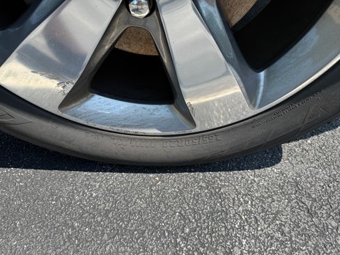 Used 2011 Jeep Grand Cherokee Limited image 7