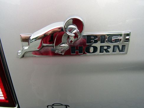 Used 2015 RAM 2500 4x4 Crew Cab Big Horn image 22