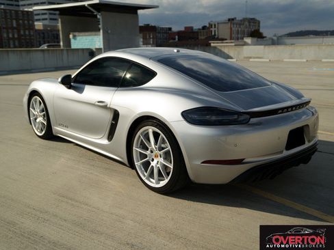 Used 2022 Porsche 718 Cayman GTS image 37