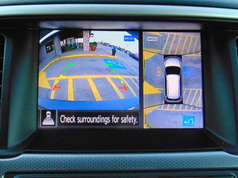 Used 2020 Nissan Pathfinder S image 18