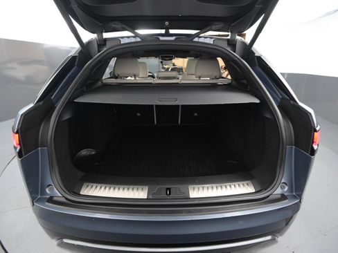 Used 2020 Land Rover Range Rover Velar R-Dynamic S image 46