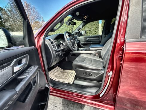Used 2019 RAM 1500 Big Horn RWD image 8