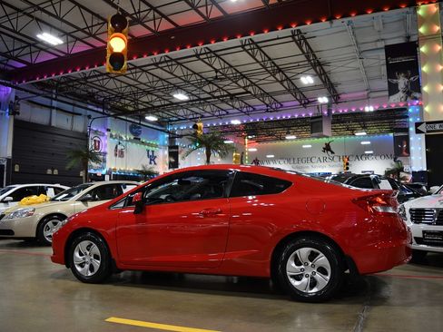 Used 2013 Honda Civic LX Coupe image 4
