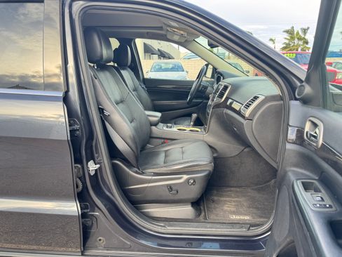 Used 2012 Jeep Grand Cherokee Altitude image 17