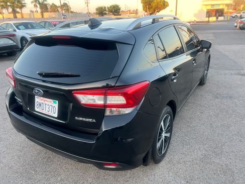 Used 2019 Subaru Impreza 2.0i Premium Hatchback AWD/4WD image 8