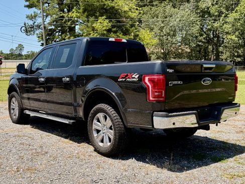 Used 2015 Ford F150 4x4 SuperCrew image 5