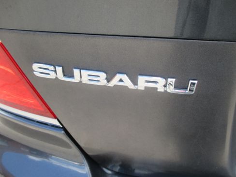 Used 2009 Subaru Legacy 2.5i Premium image 9