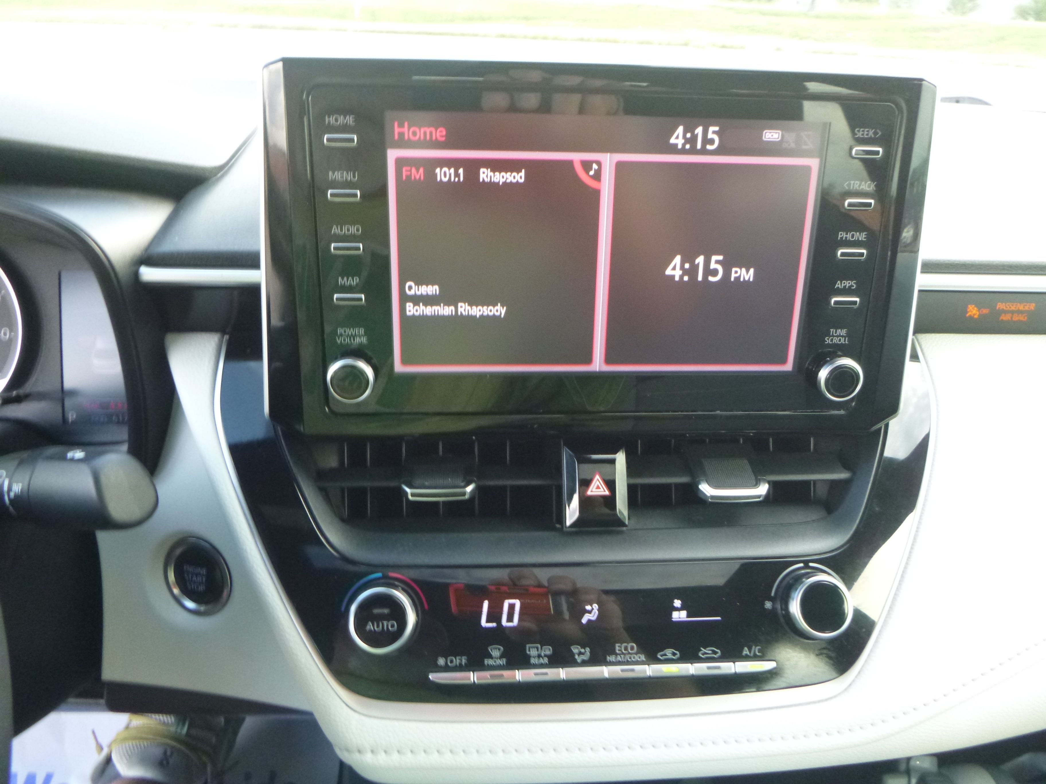 Used 2020 Toyota Corolla SE Sedan w/ Premium Package FWD image 23