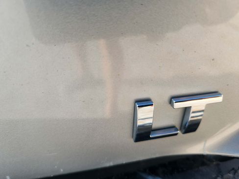 Used 2013 Chevrolet Silverado 1500 4x4 Crew Cab LT image 11