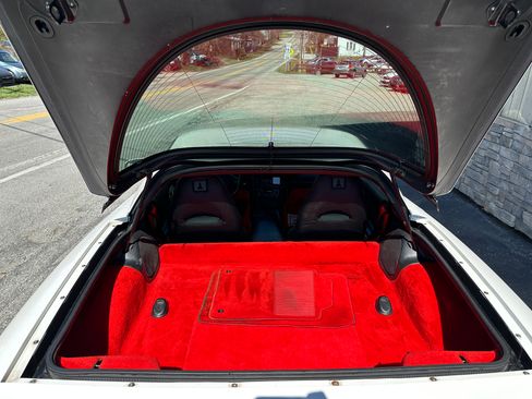 Used 2001 Chevrolet Corvette image 16